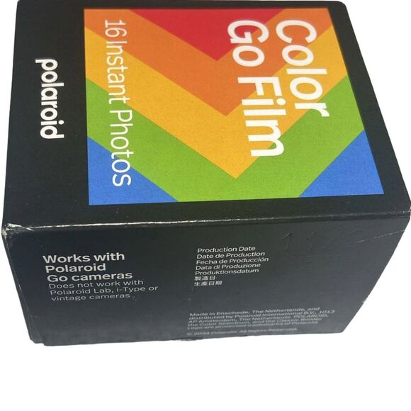 Polaroid Go Color Film 16 Photos Black Frame Double Pack 12/2024 SEALED - Picture 8 of 8